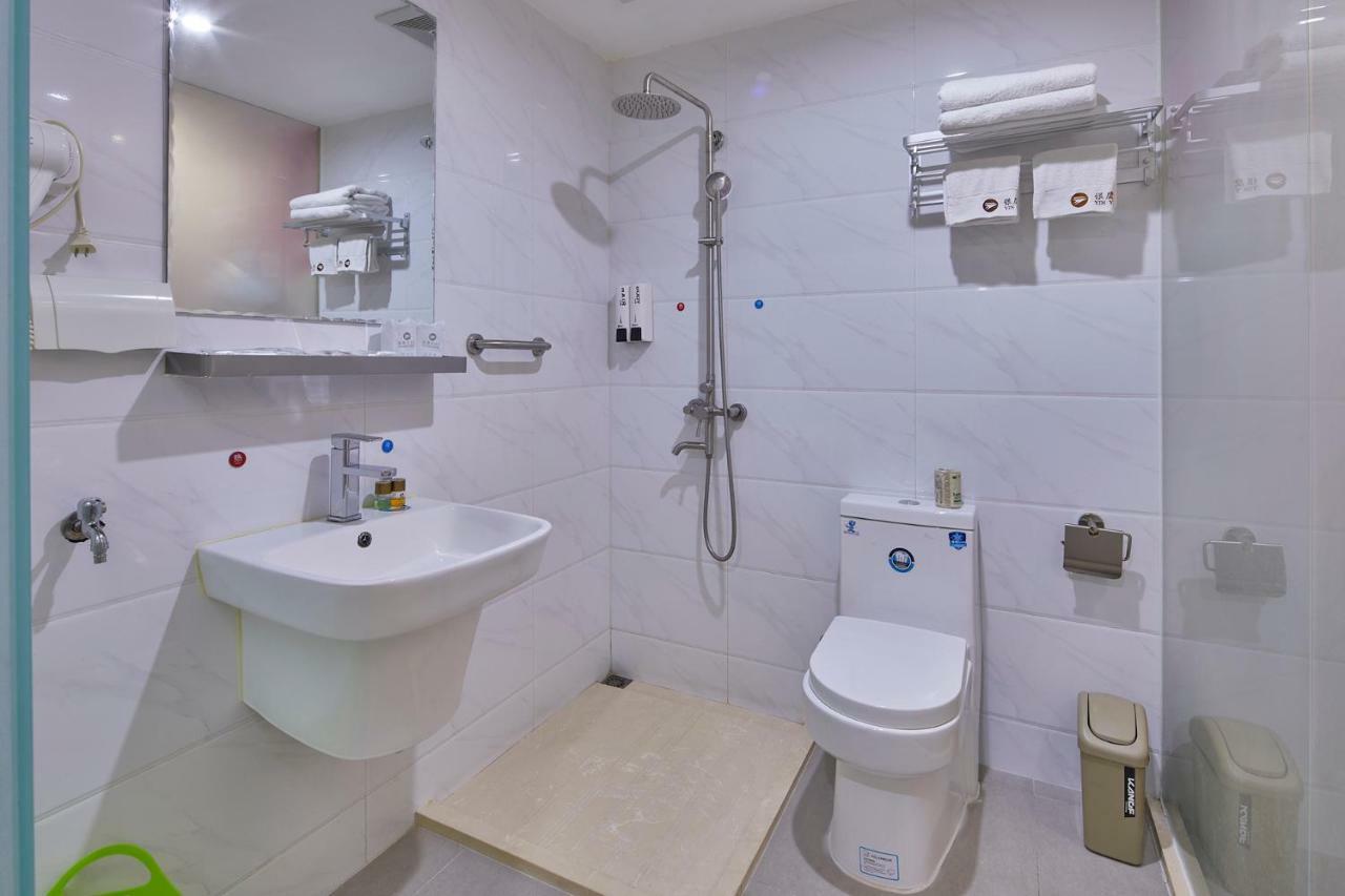 Insail Hotels Airport Road Guangzhou Exterior photo